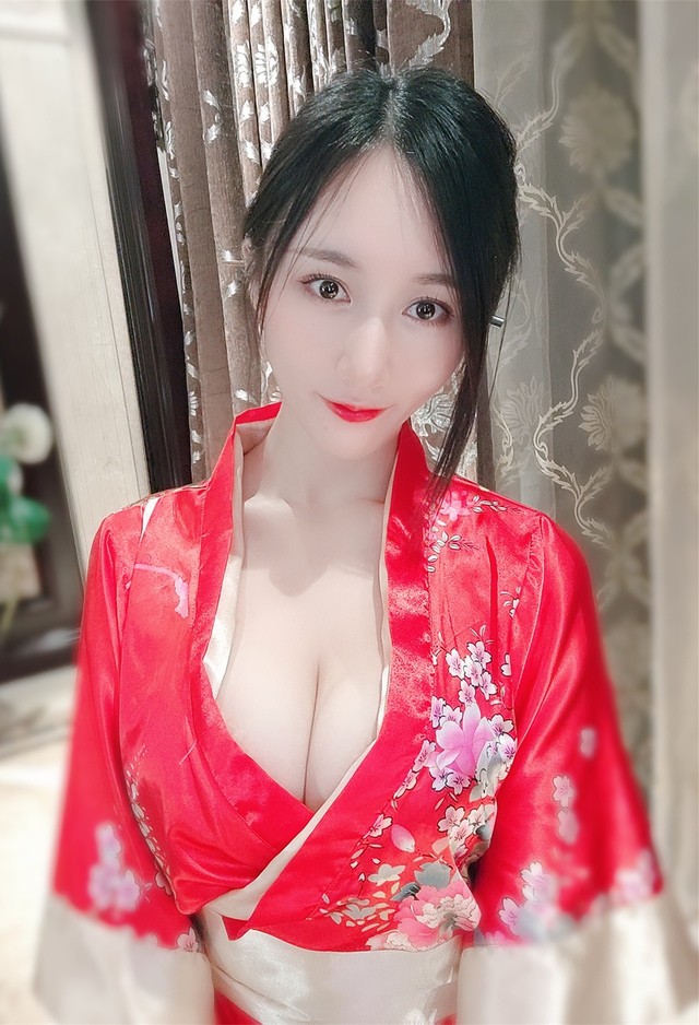 [微密圈]小玉吃果冻 – 日式和服 [15P-47MB] – 艺博图社