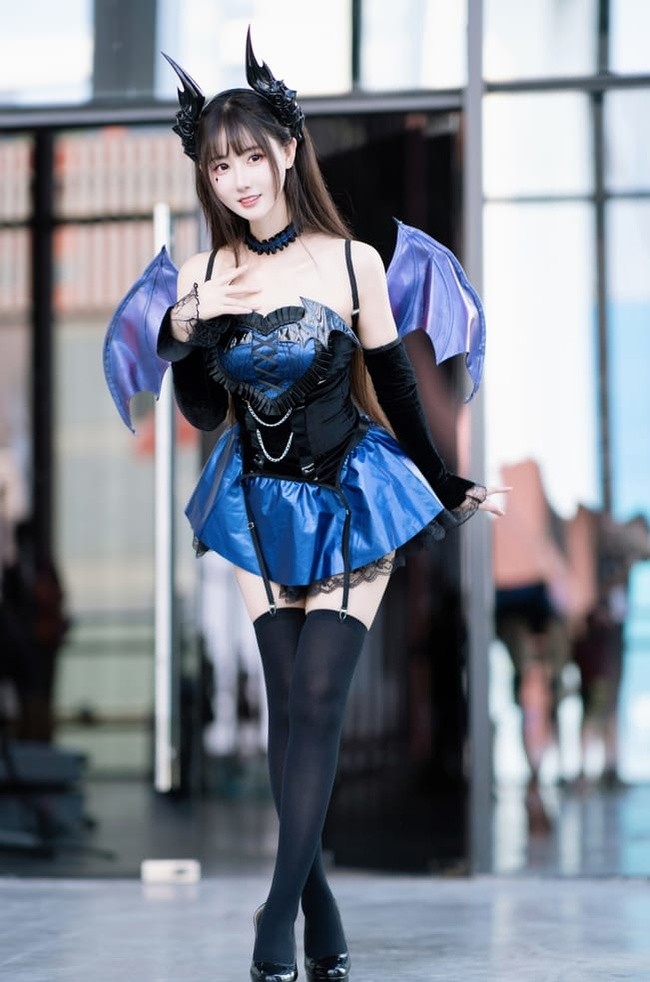 羽生三未 NO.13 小恶魔 漫展返图 [12P-132M] – 艺博图社