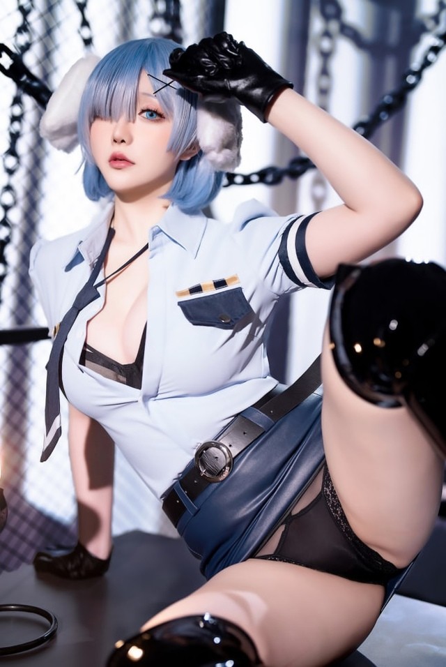 星之迟迟 – NO.192 2024年02月计划C RE0 蕾姆 狗耳警官 [101P1V-3.73G] – 艺博图社