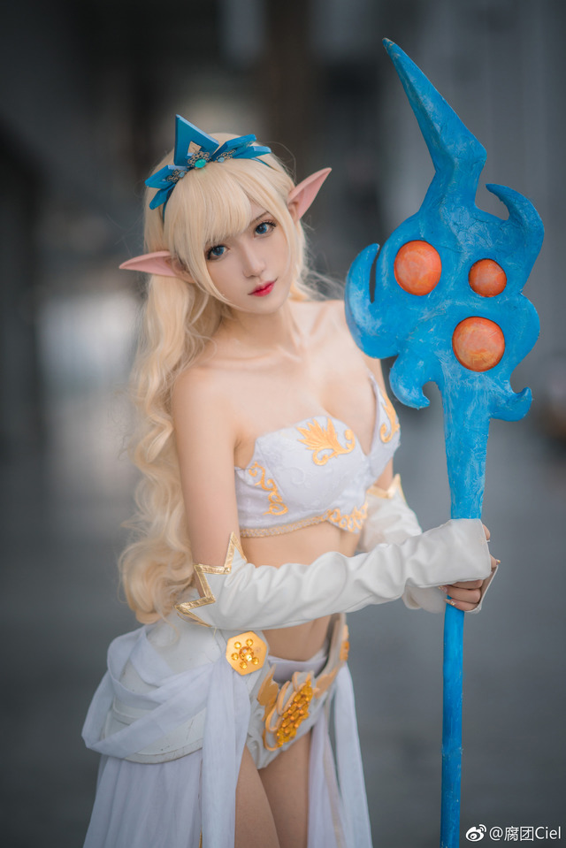 Coser@腐团儿 – LOL风女[17P32M] – 艺博图社