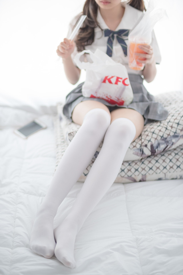 森萝财团 – R15-009 床上JK白丝[84P402M] – 艺博图社