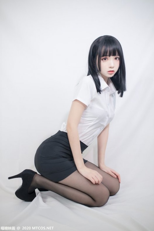 喵糖映画 VOL.291 OL至服 [22P/116MB] – 艺博图社